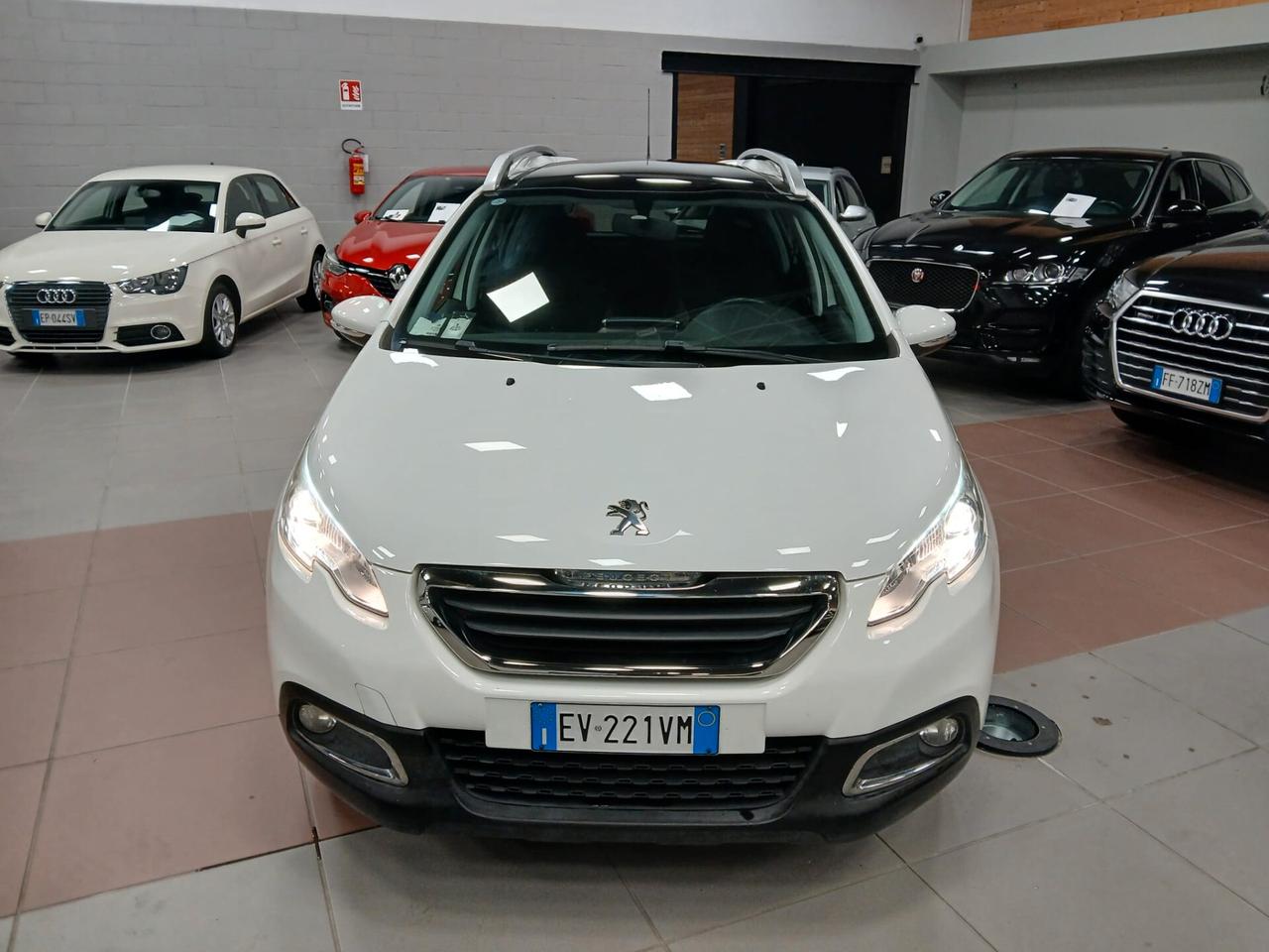 Peugeot 2008 PureTech 82 Allure