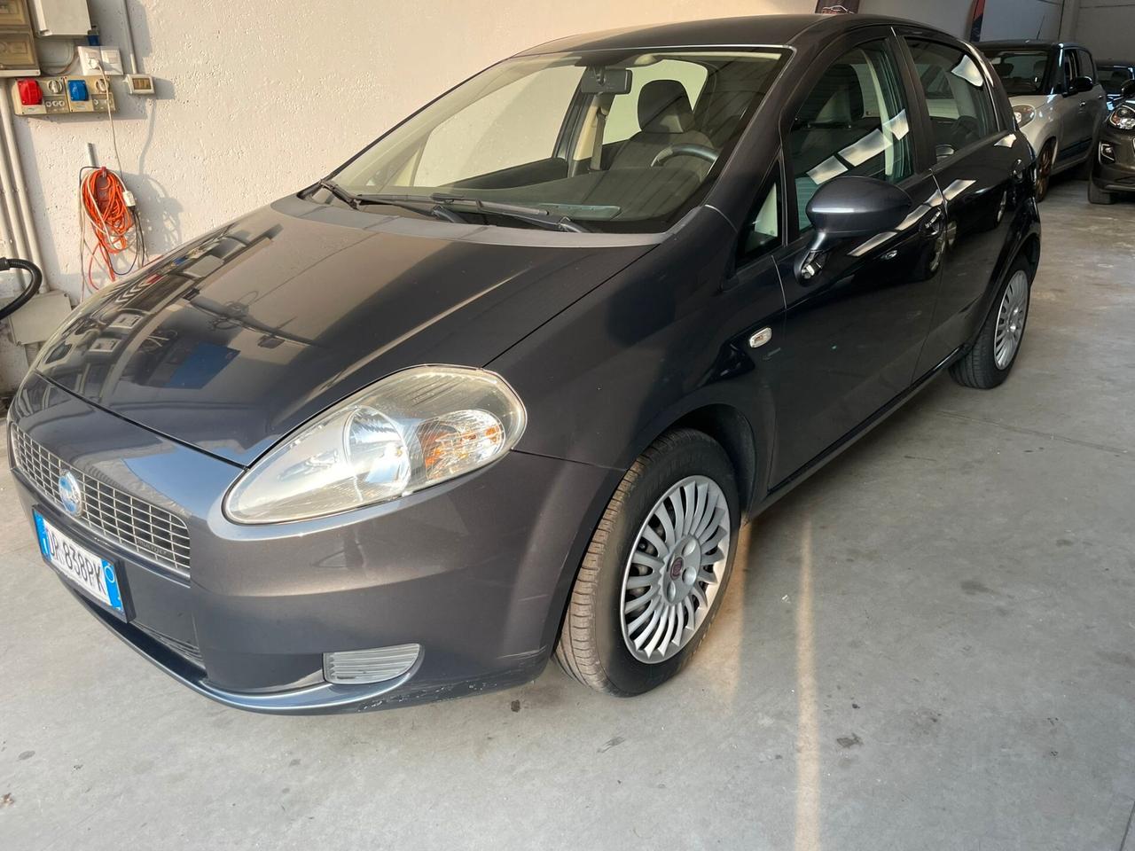 Fiat Grande Punto 1.3 MJT 75 CV 5 porte Fun