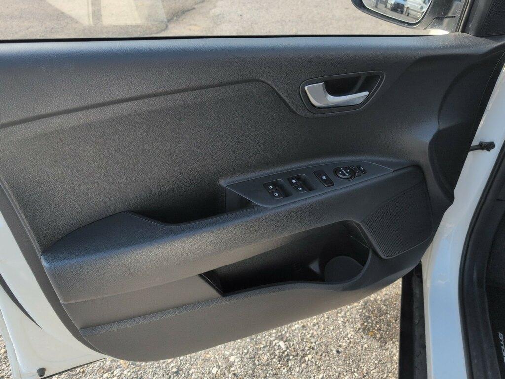 Kia Stonic 1.2 MPi Style 2WD