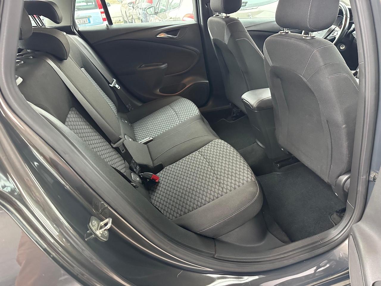 Opel Astra 1.6 CDTi Sports Tourer