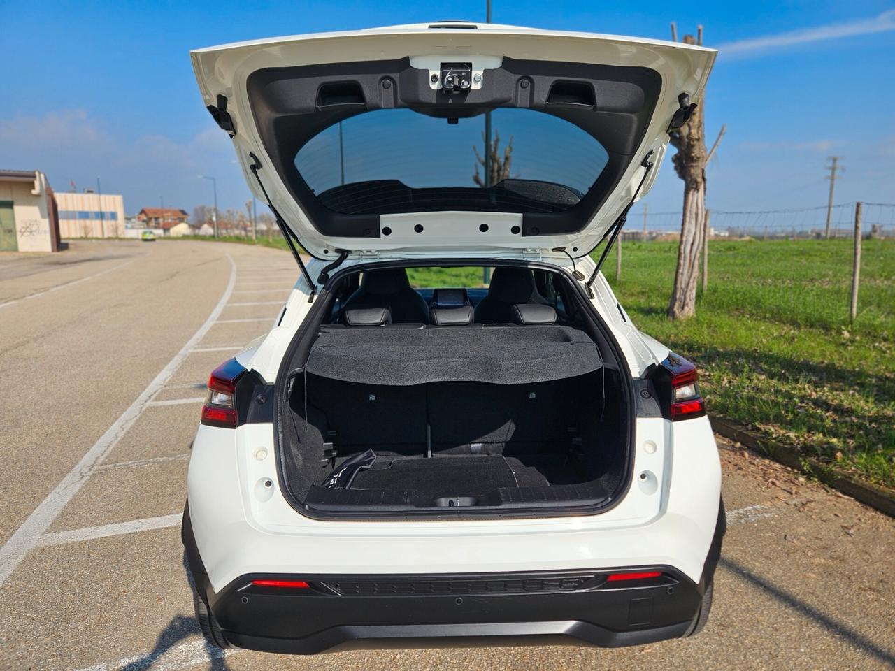 Nissan Juke 1.0 DIG-T 114 CV N-Connecta