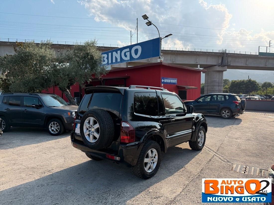 Mitsubishi Pajero 3.2 16V DI-D 3p. Instyle