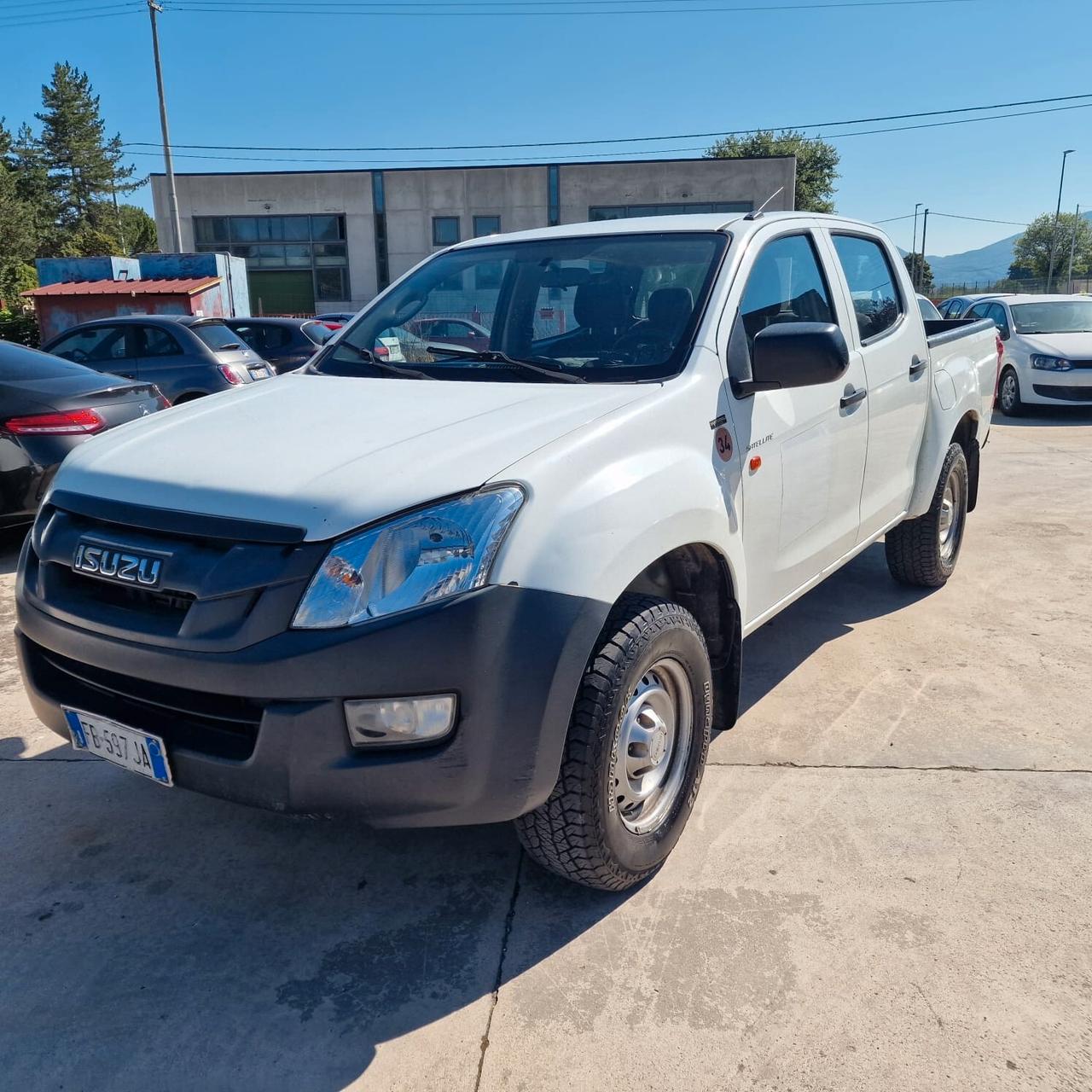 Isuzu D-Max 2.5 Crew Cab Satellite 4WD UNICO PROPRIETARIO TAGLIANDI UFFICIALI