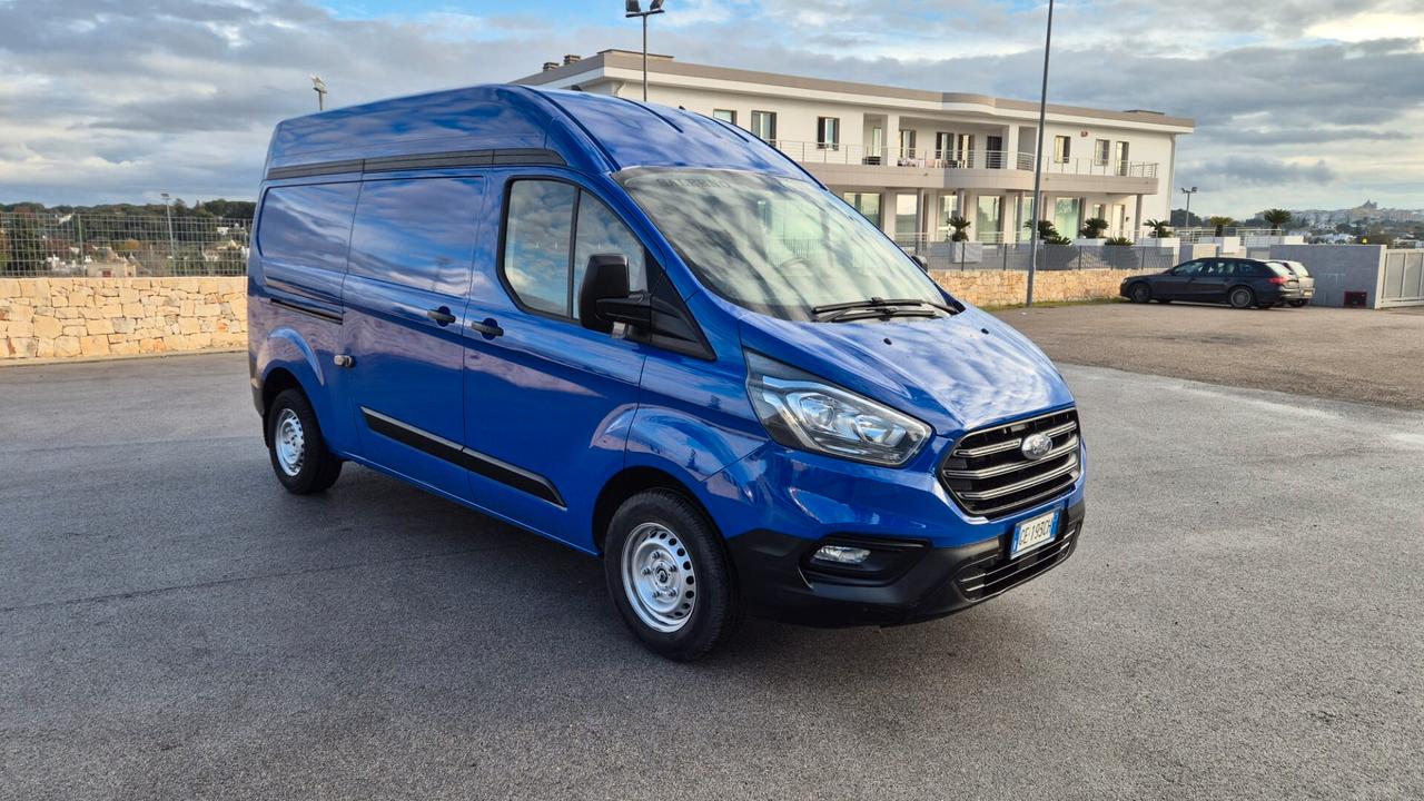 Ford Transit Custom 300 2.0 EcoBlue Hybrid 170 PC Furg. Titanium