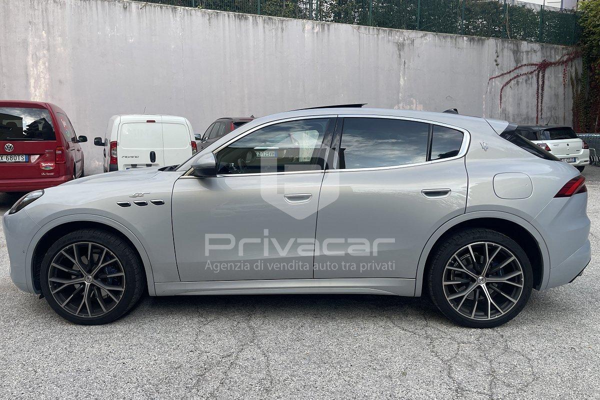 MASERATI Grecale MHEV 300 CV AWD GT