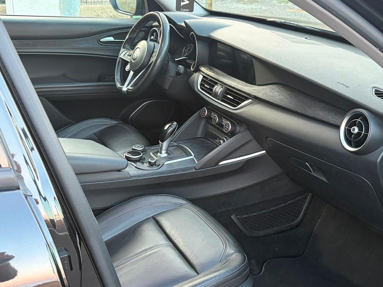 Alfa Romeo Stelvio 2.2 Turbodiesel 210 CV AT8 Q4 Lusso