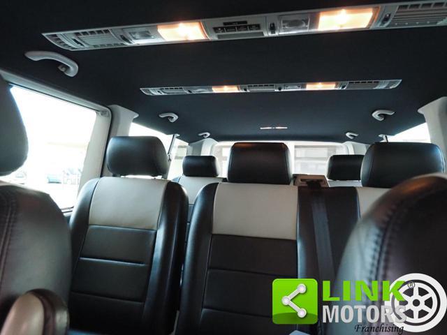 VOLKSWAGEN Caravelle T5 AUTOMATICO 4 MOTION 2.0 TDI PASSO LUNGO