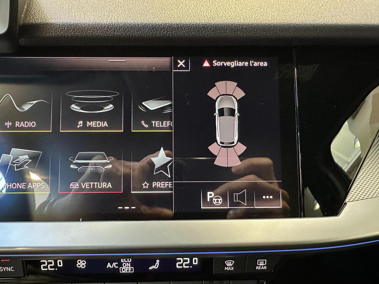 Audi A3 Sportback 35 2.0 tdi Business Advanced s-tronic-Carplay-18"