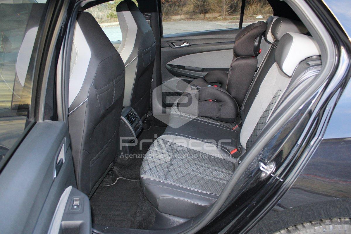 VOLKSWAGEN Golf 1.5 TSI EVO ACT R-Line