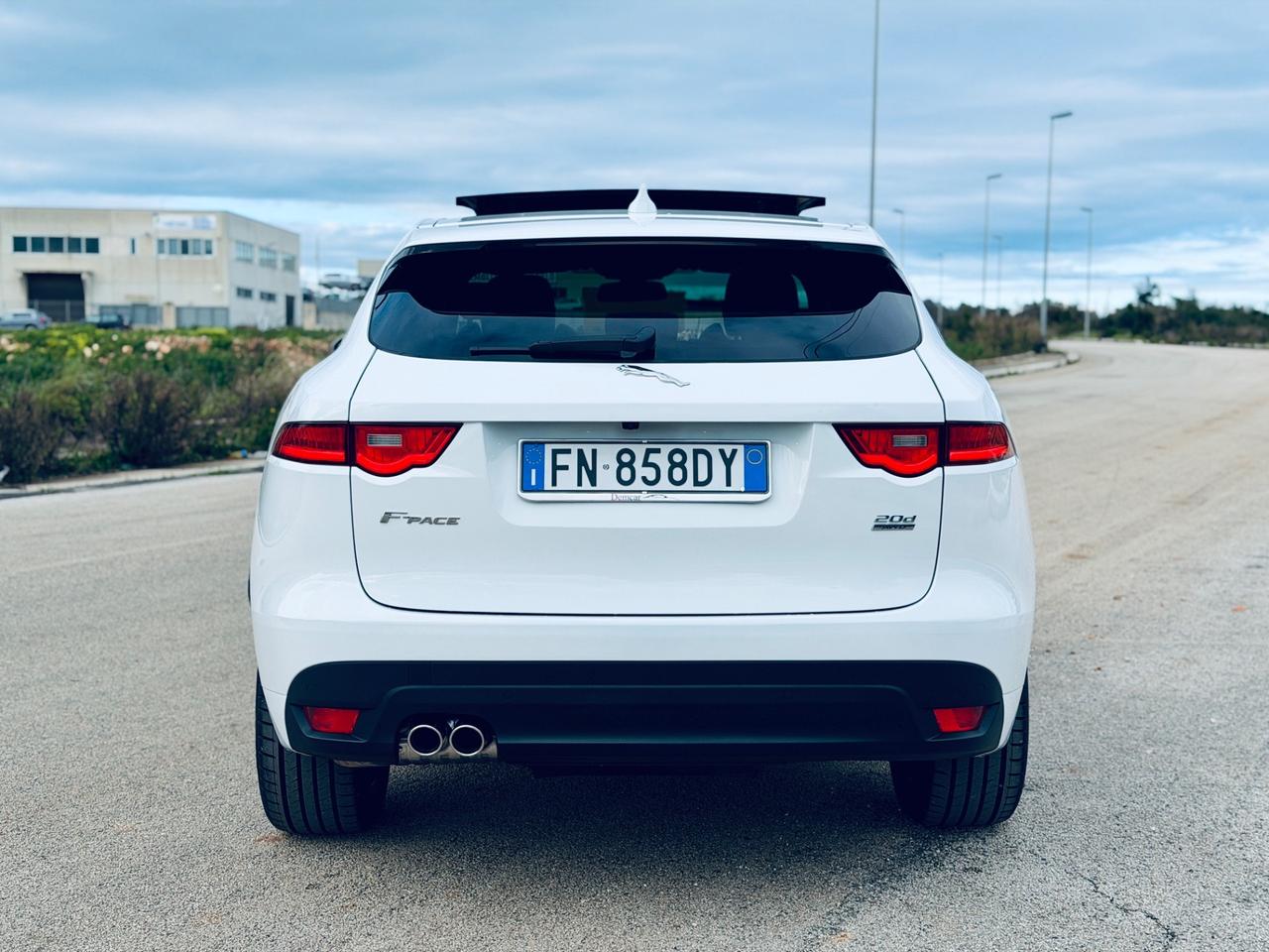 Jaguar F-Pace 2.0 D 180 CV AWD aut. R-Sport