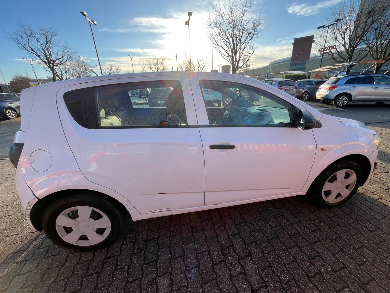 Chevrolet Aveo 1.2 LS