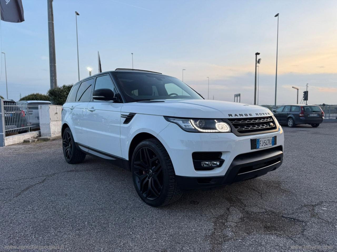 LAND ROVER Range RoverSPORT 3.0 SDV6 HSE