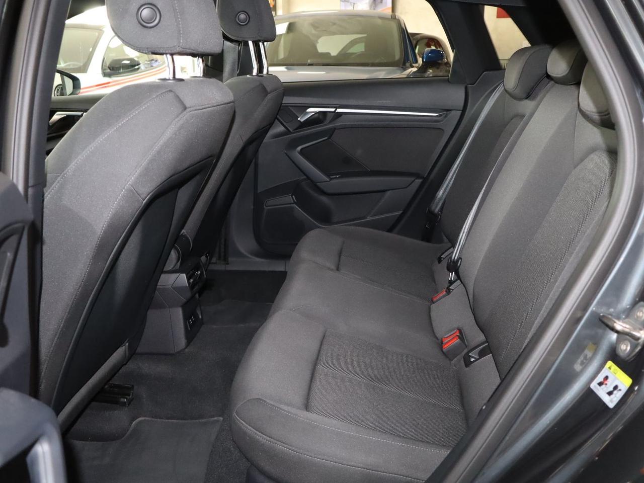 Audi A3 Business Advanced 1.5 35 TFSI MHEV #12158
