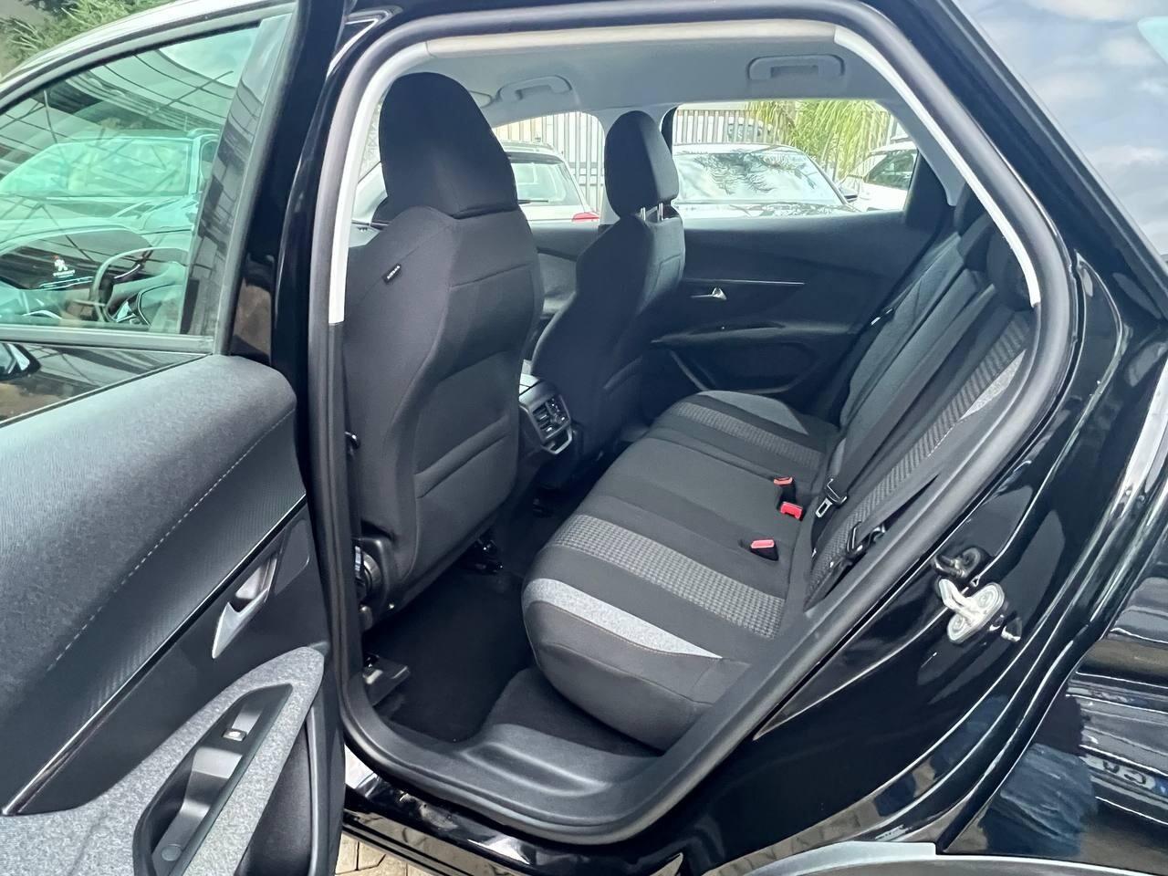 Peugeot 3008 1.6 bluehdi Business