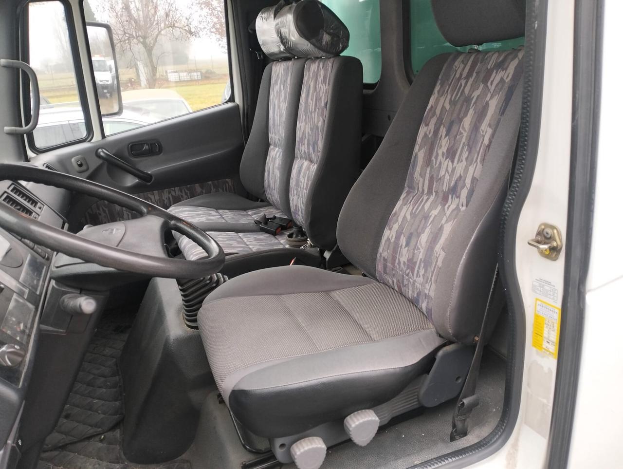 Nissan Atleon 110 3.0 TD - TELONATO