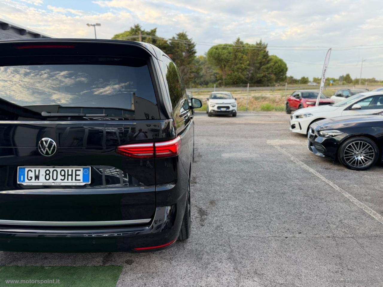 Multivan 2.0 TDI 150CV DSG Style Lungo