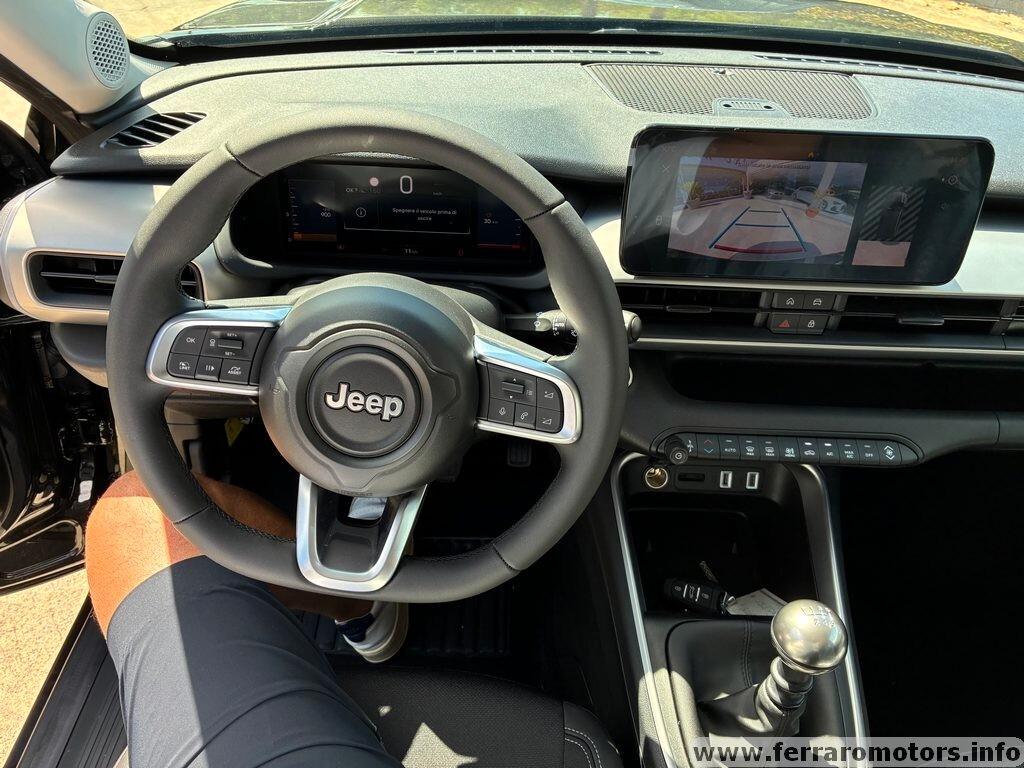 Jeep Avenger 1.2 Turbo 100 CV Summit a 254 euro al mese