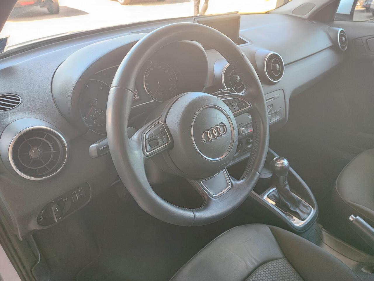 Audi A1 1.6 TDI Attraction