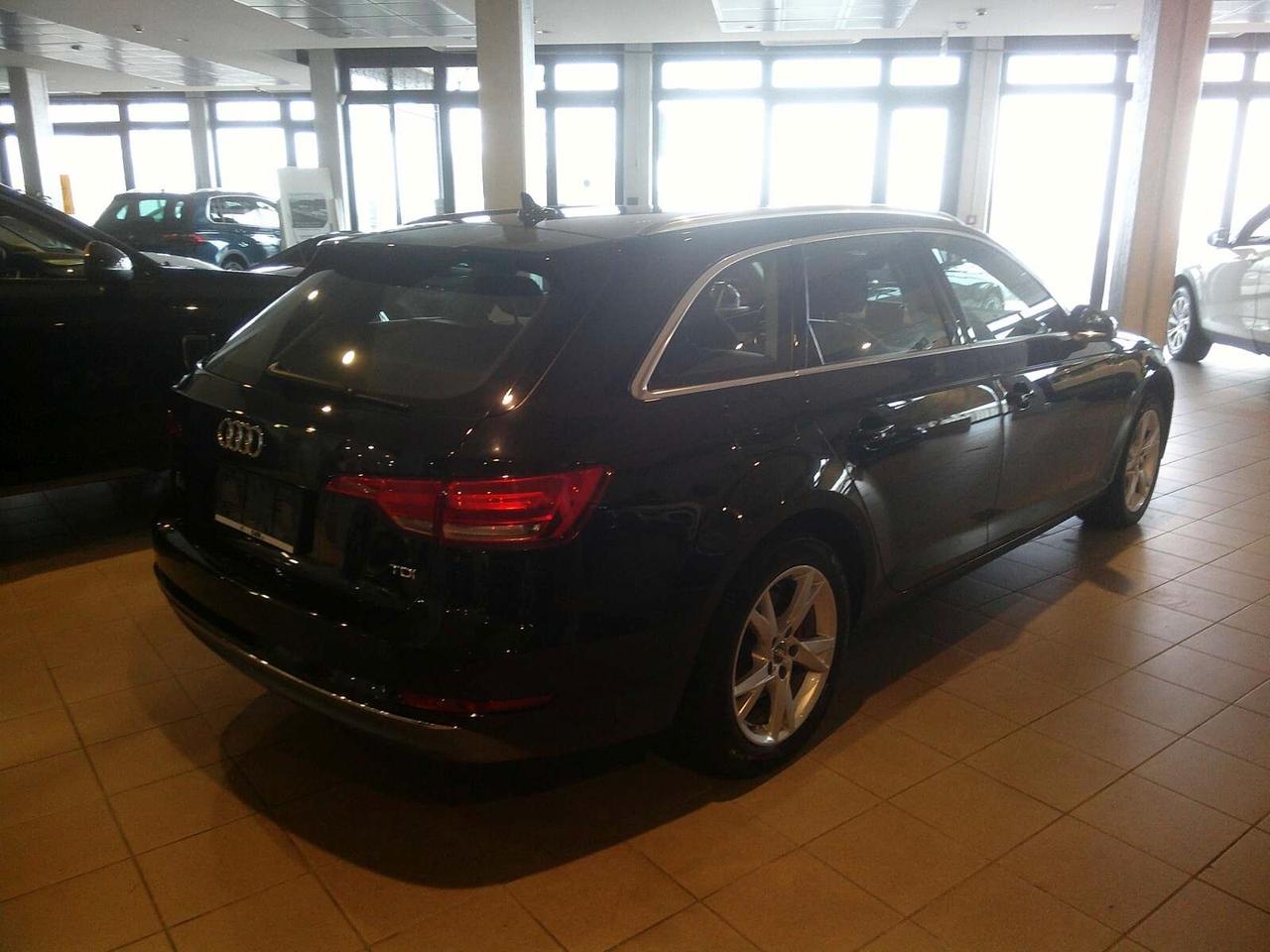 Audi A4 Avant 2.0 TDI 150 CV ultra S tronic