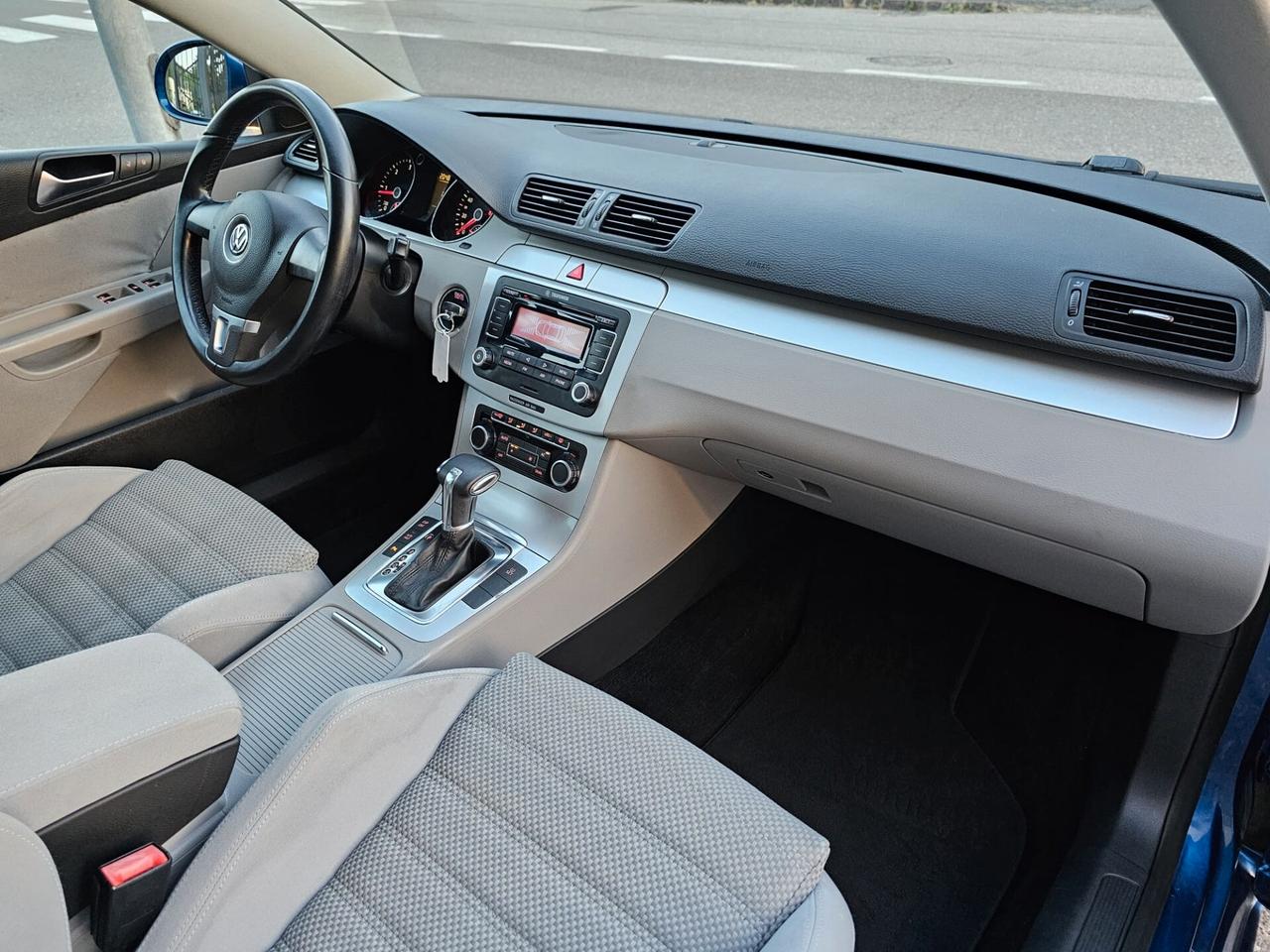 Volkswagen Passat Variant 2.0 TDI 140cv DSG R-line*Pdc*Euro5*
