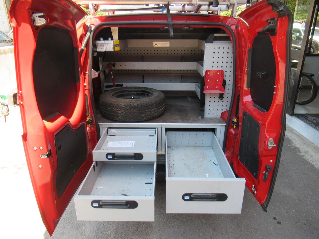 Fiat Fiorino 1.3 MJT 95CV Cargo SX