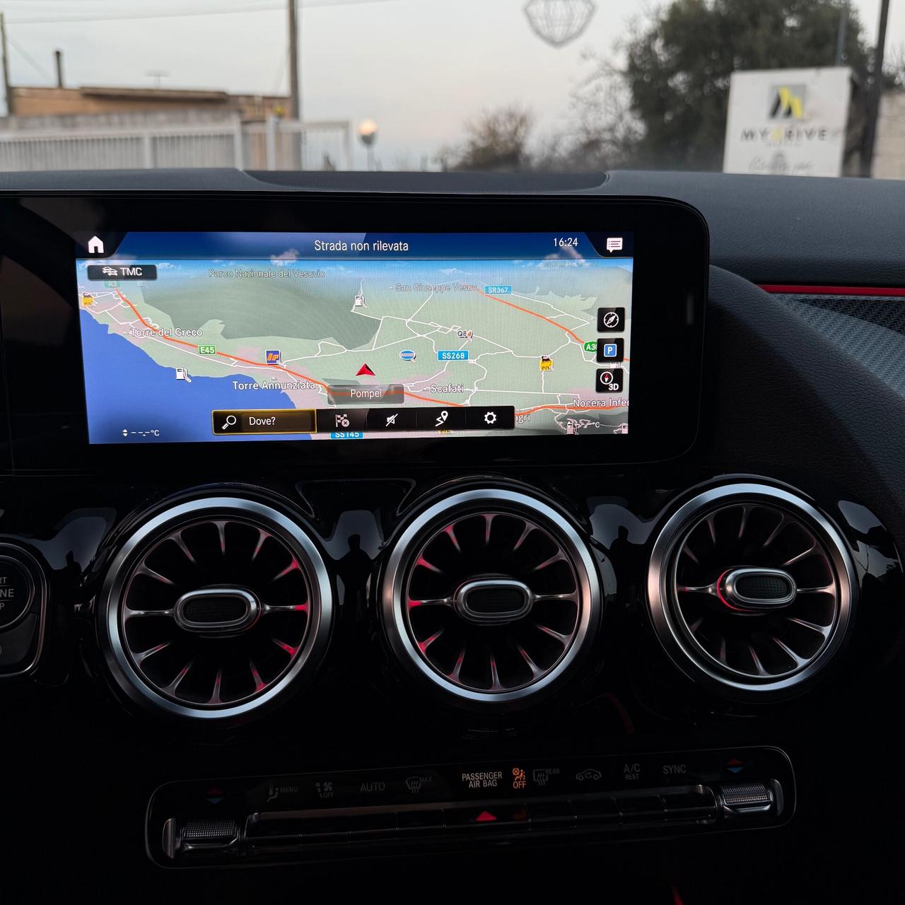 Mercedes-benz GLA 200d AMG Premium Full