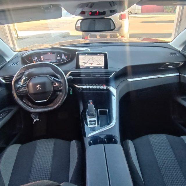 PEUGEOT 3008 BlueHDi 130 S&S EAT8 Active Business