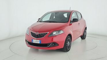 Lancia Ypsilon 1.0 FireFly 5 porte S&S Hybrid Silver