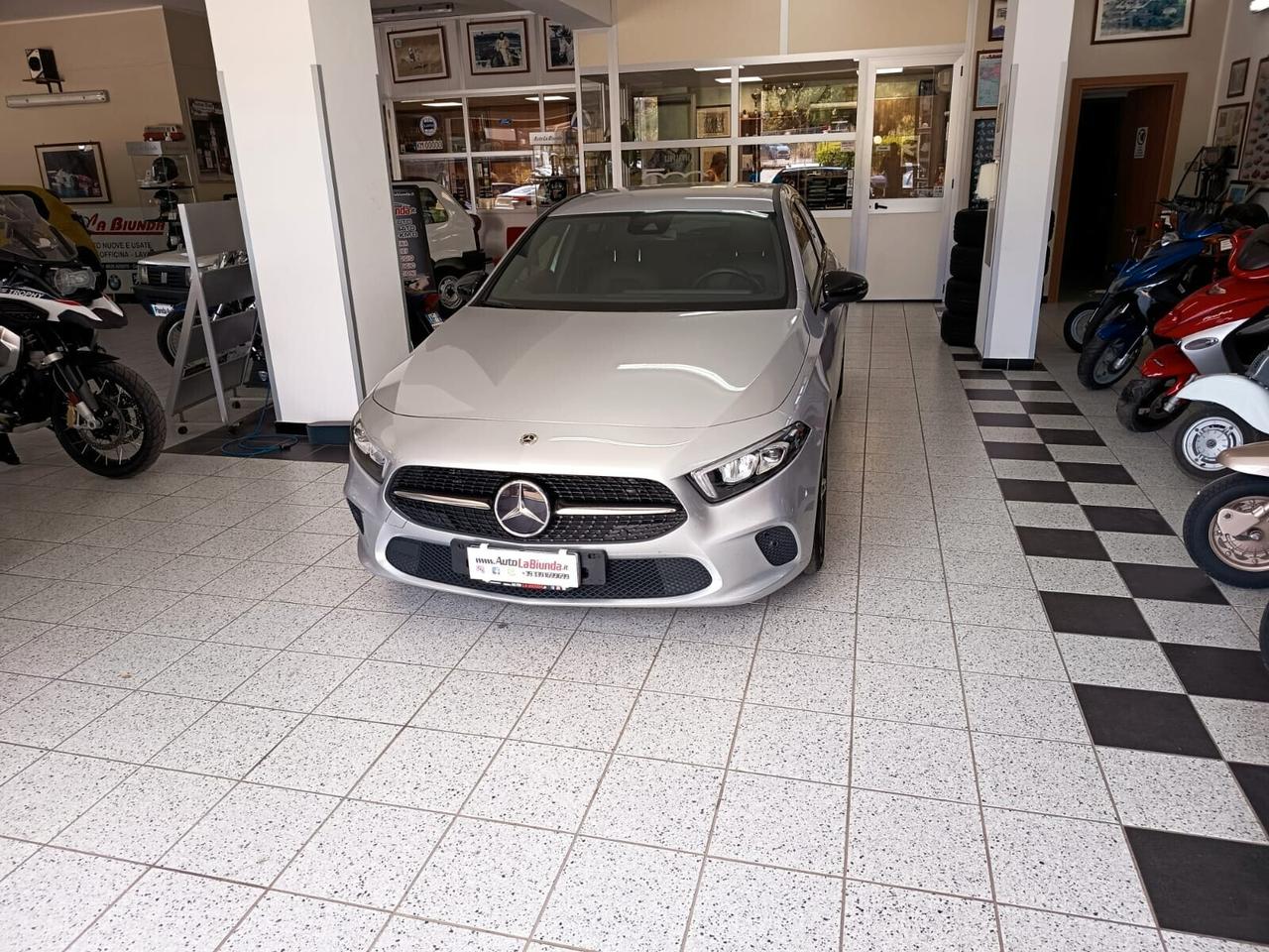 Mercedes-benz A 180 d Automatic Premium