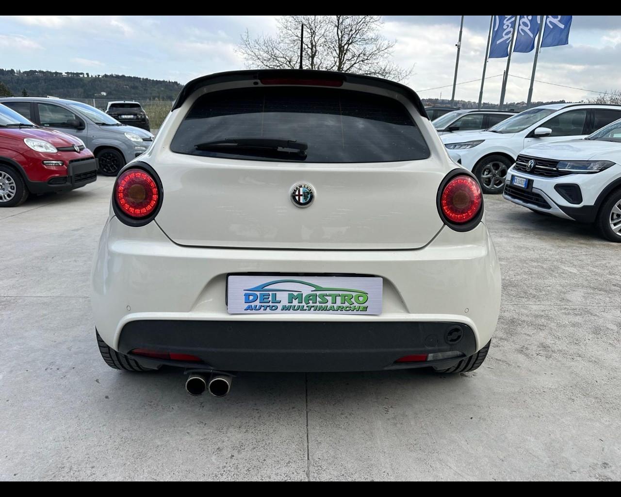 ALFA ROMEO MiTo - MiTo 1.4 T 155 CV Distinctive Sport Pack