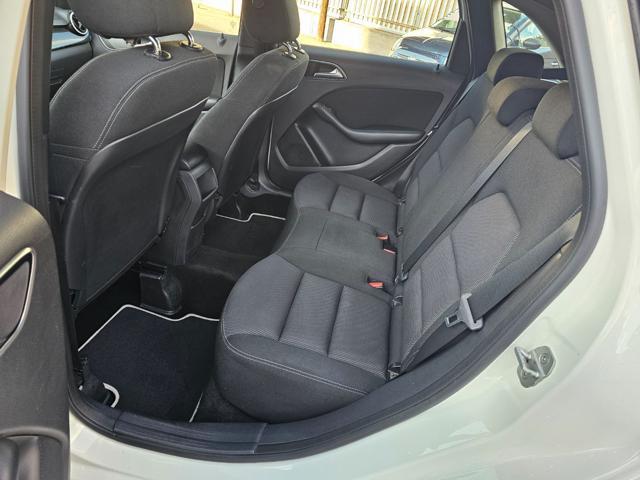 MERCEDES-BENZ B 180 CDI Automatic Executive