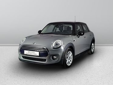 MINI Mini IV F55-F56 2014 - Mini 1.5 Cooper D Business 5p auto