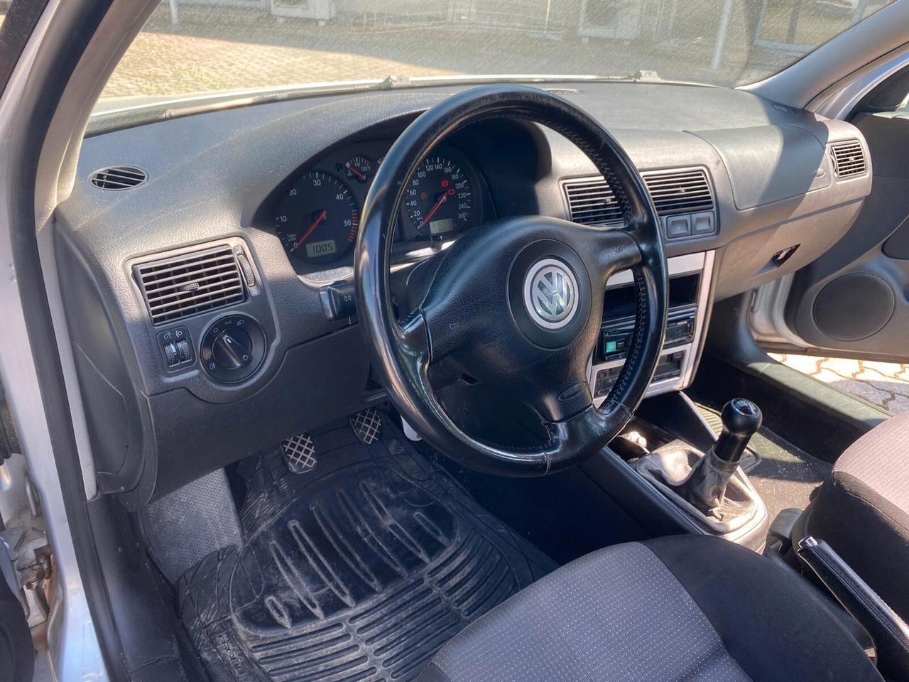 Volkswagen Golf 1.9 TDI/90 CV cat 3 porte