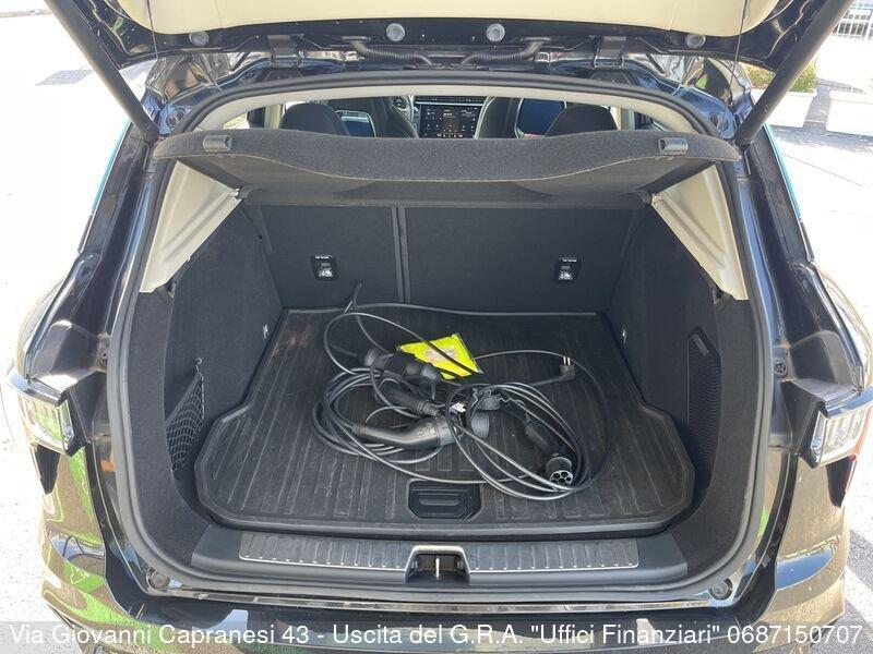 Lynk & Co 01 01 PHEV