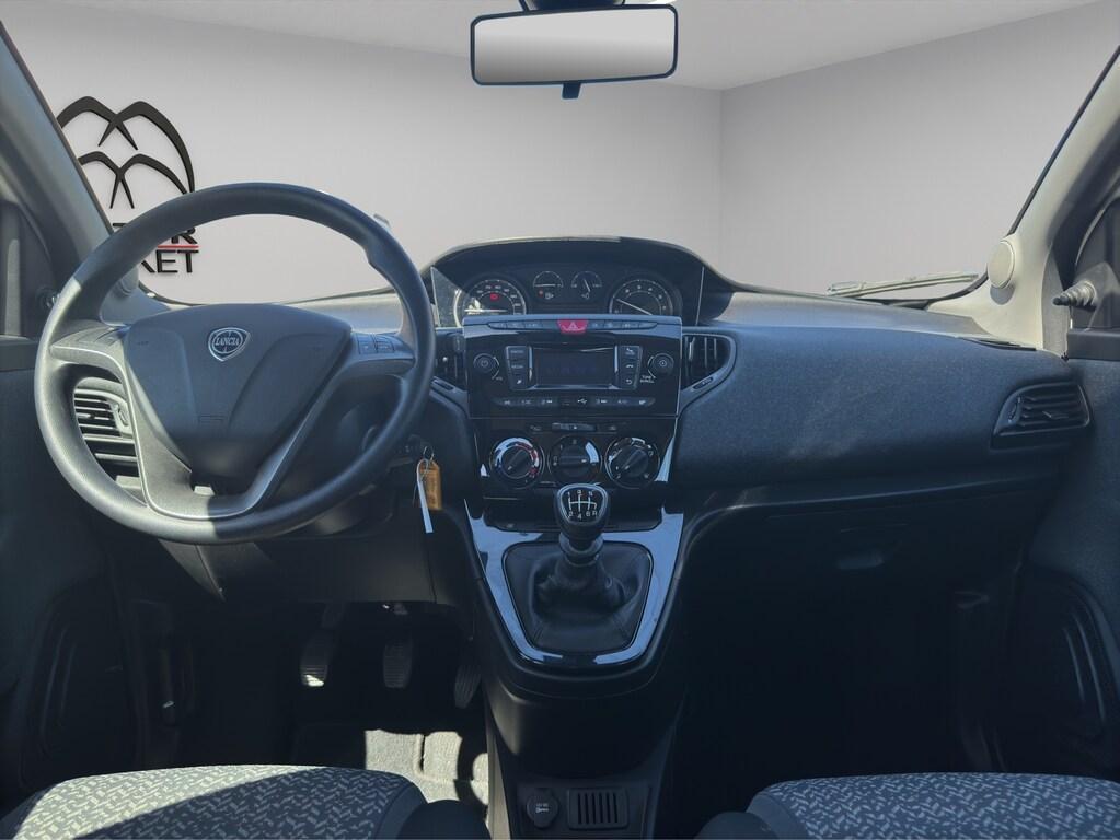 Lancia Ypsilon 5 Porte 1.0 FireFly Hybrid Silver