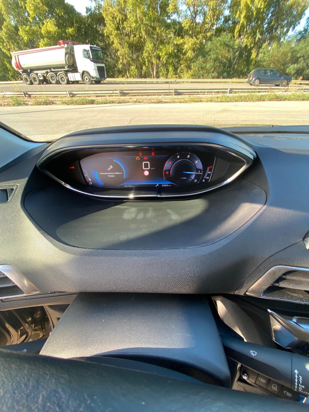 Peugeot 3008 BlueHDi 130 S&S Allure