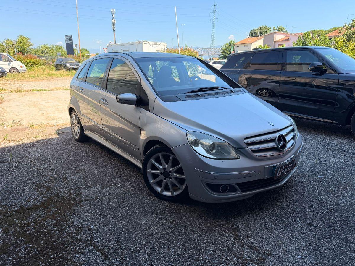 MERCEDES - Classe B - 200 CDI Chrome