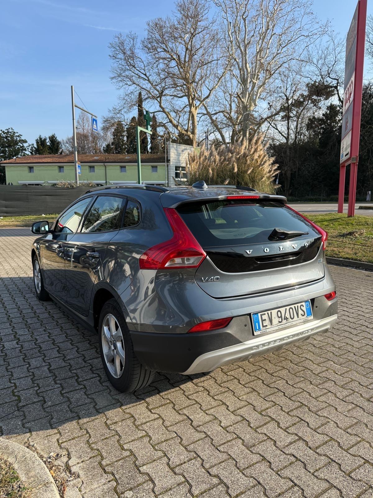 Volvo V40 Cross Country V40 Cross Country D2 1.6 Summum