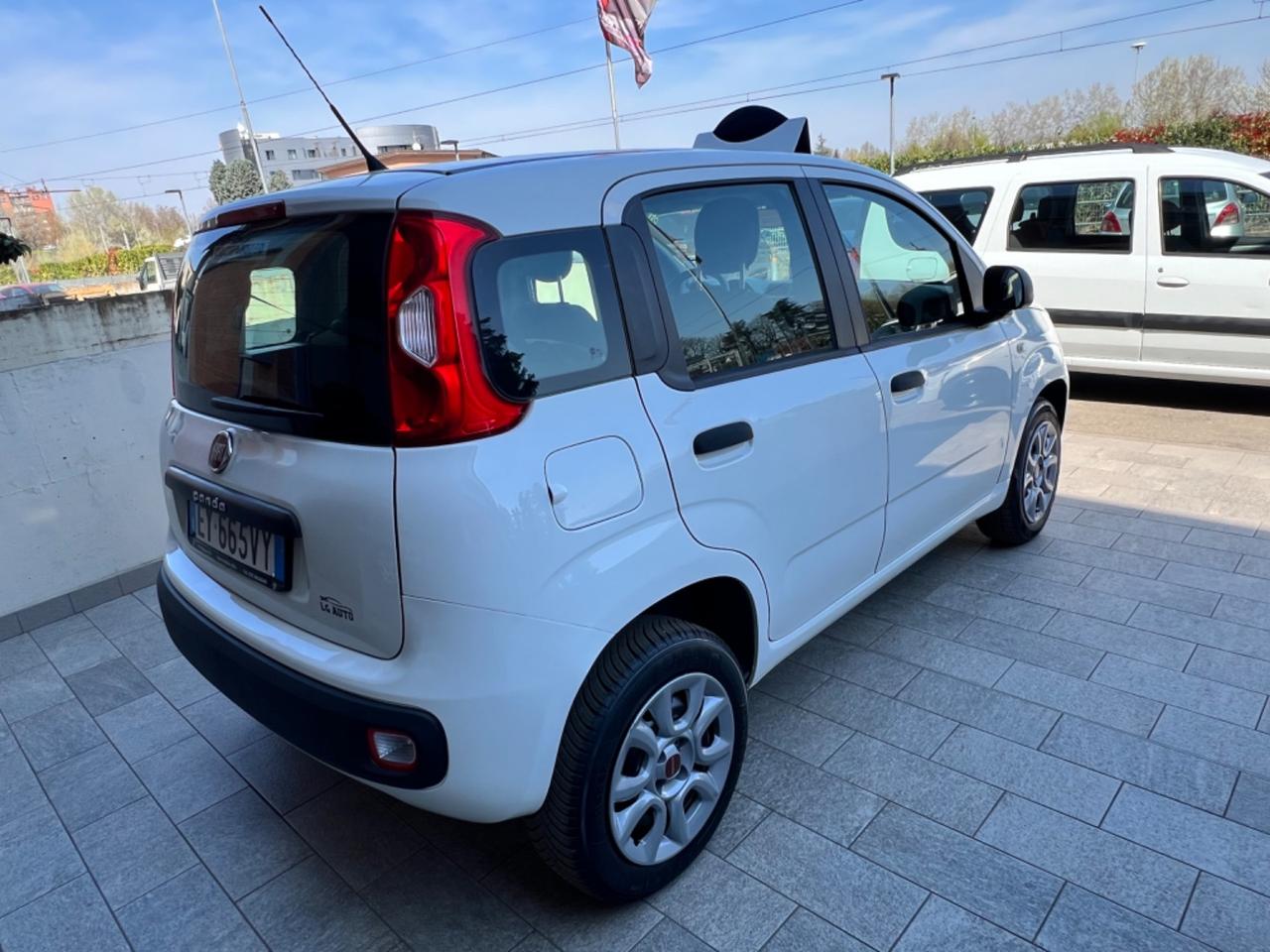 Fiat Panda 0.9 TwinAir Turbo Natural Power Lounge