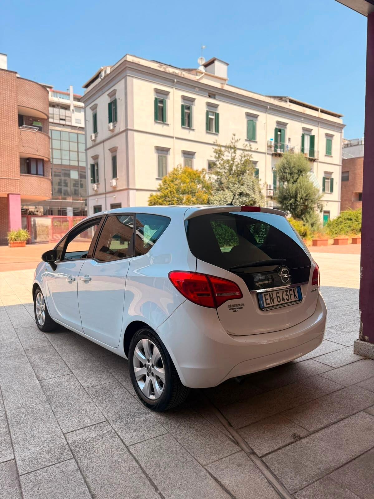 Opel Meriva 1.3 CDTI 95CV ecoFLEX Cosmo