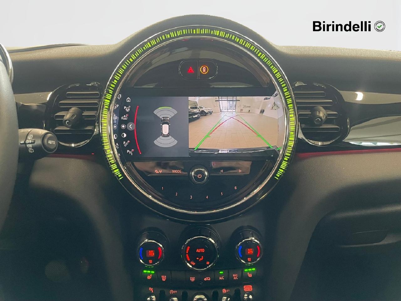 MINI Mini 5 porte (F55) - Mini 1.5 Cooper Classic 5 porte