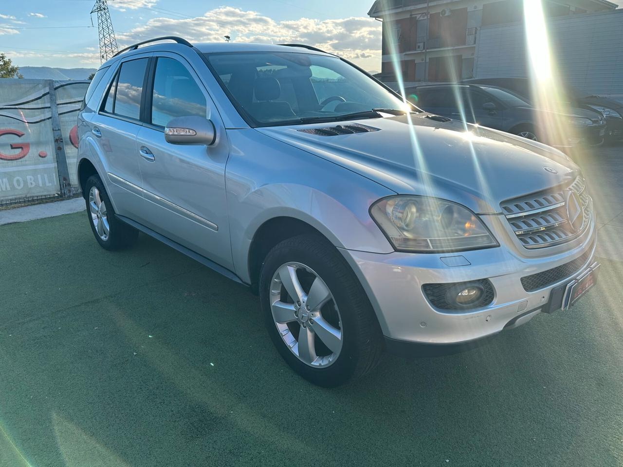 MERCEDES-BENZ*ML 320*CDI*SPORT*NAVI*XENO*PDC*