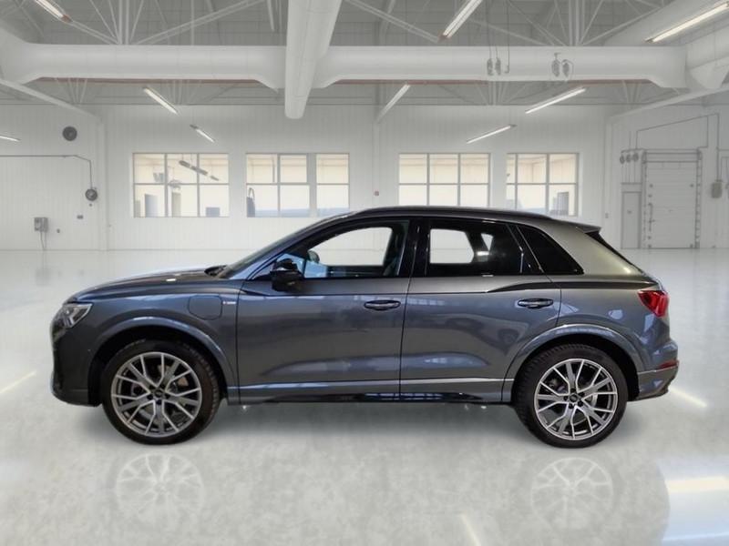AUDI Q3 45 TFSI E S TRONIC IDENTITY BLACK SUV