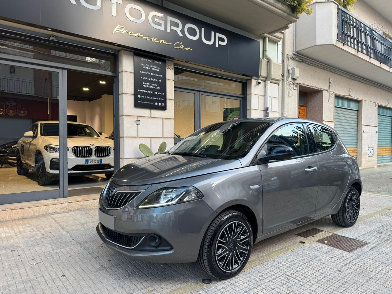 Lancia Ypsilon 1.0 FireFly 5 porte S&S Hybrid Ecochic Gold