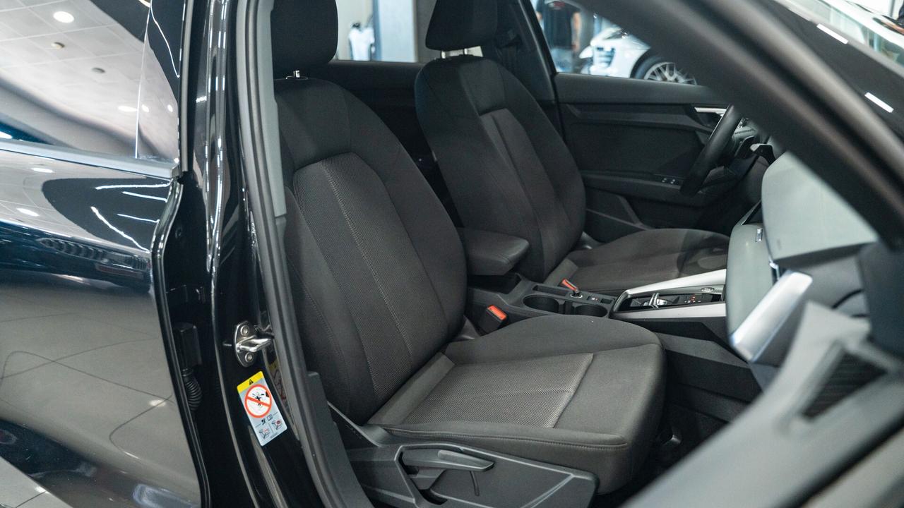 Audi A3 SPB 30 TDI S TRONIC SPORT BLACK EDITION NAVI FULL OPTIONAL