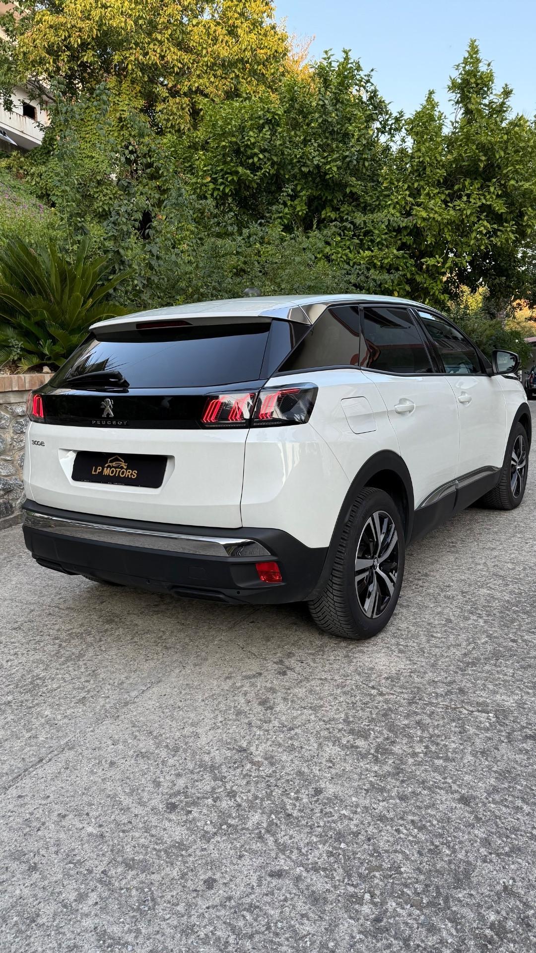 Peugeot 3008 BlueHDi 130 S&S EAT8 Allure Pack
