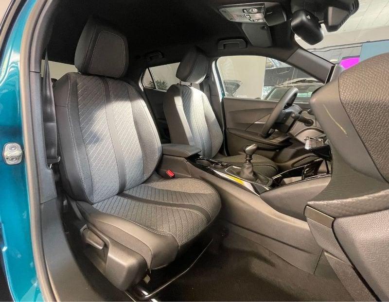 Peugeot 2008 2008 PureTech 100 S&S Allure