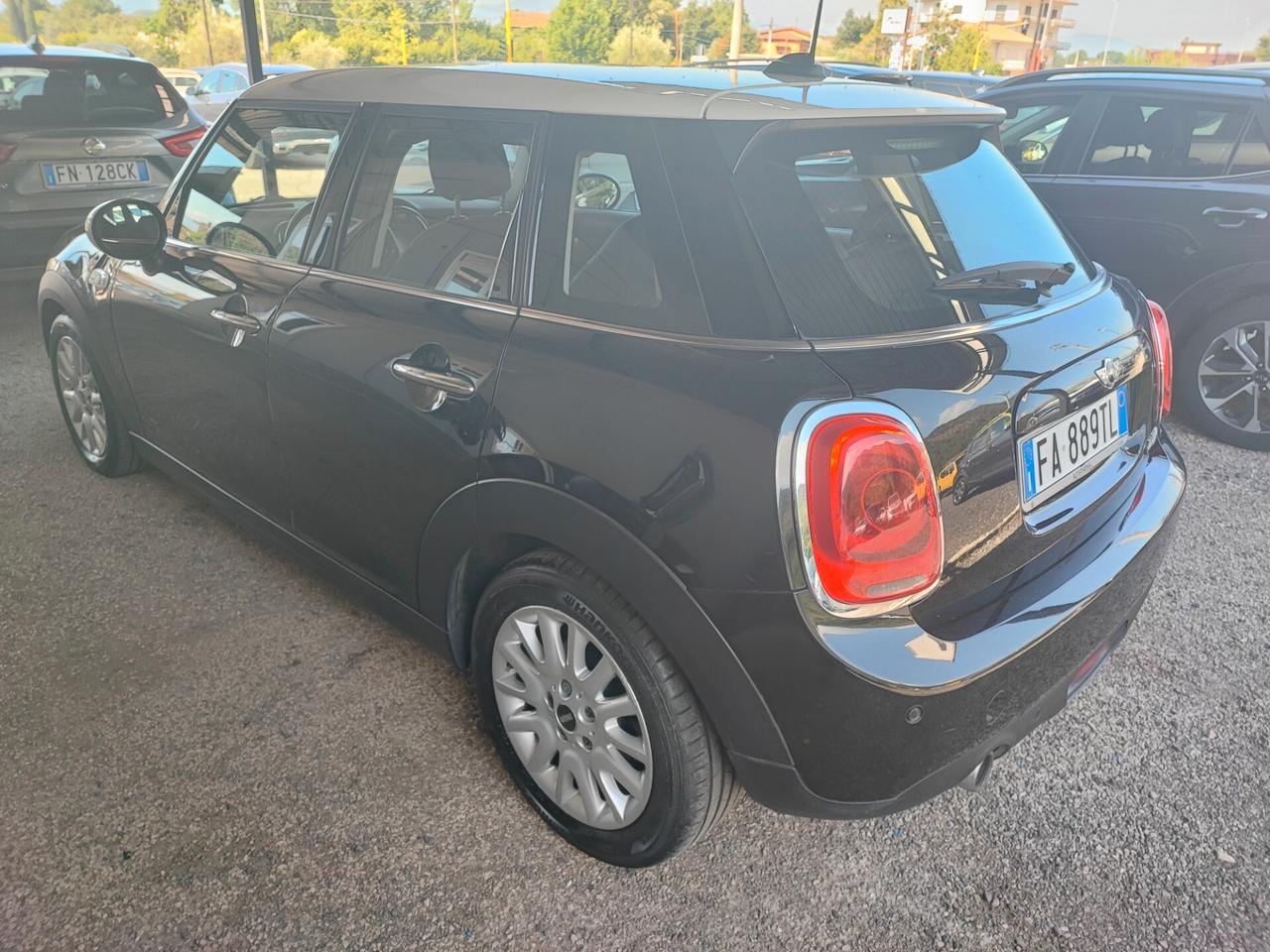 Mini 1.5 Cooper D Business XL