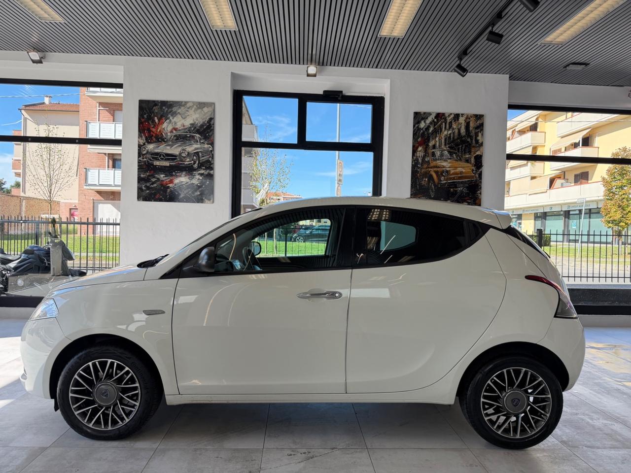 Lancia Ypsilon 1.3 MJT S&S Platinum