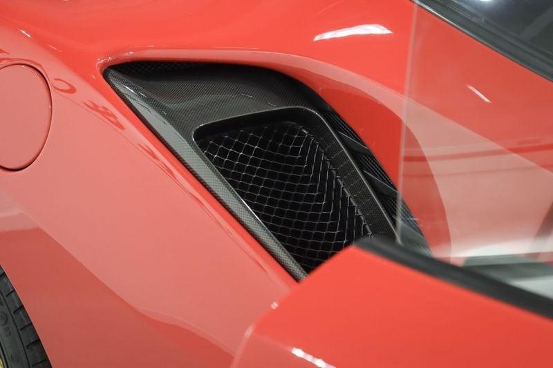 Ferrari 488 488 Pista